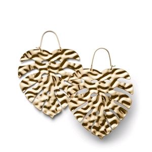 NEW Tabitha Brown FOR Target Gold Palm Leaf Earrings & FREE MAGAZINE